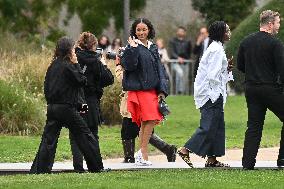 PFW Loewe Outside Arrivals