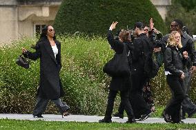 PFW Loewe Outside Arrivals