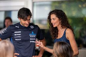 Carlos Sainz And Girlfriend Rebecca Donaldson At Singapore Grand Prix