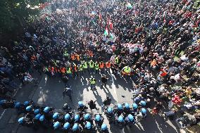 General Strike March for the Global Sumud Flotilla and for Gaza - Italy