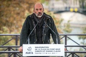 Inauguration of The Place Du Pont Neuf Christo and Jeanne Claude - Paris