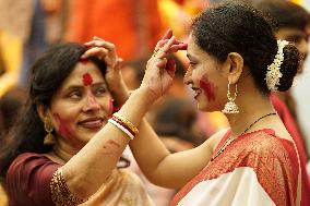 Sindhoor Khela Ritual - India
