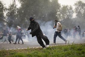 Protesters Clash With Police At General Strike - Milan