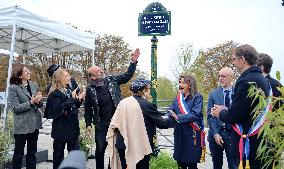 Inauguration of The Place Du Pont Neuf Christo and Jeanne Claude - Paris