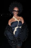 PFW - Vaillant Front Row