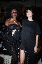 PFW - Vaillant Front Row