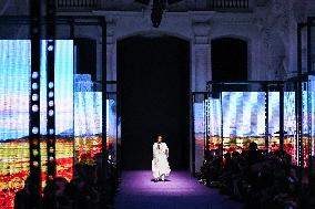 PFW Messika Runway