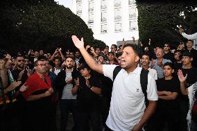 Demonstration of GenZ 212 - Rabat