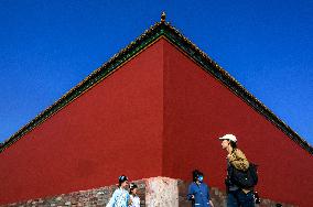 Tourists Visit the Palace Museum - Beijing