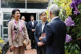 Emperor visits botanical garden in Kyoto