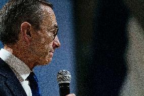 Bruno Retailleau During Meeting for Partial Legislative Elections - Montauban