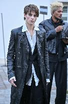 PFW Ann Demeulemeester Outside Arrivals