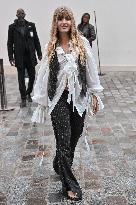 PFW Ann Demeulemeester Outside Arrivals