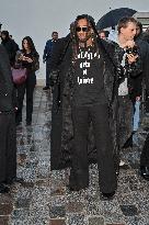 PFW Ann Demeulemeester Outside Arrivals