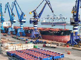 Cargo Throughput at Chinese Ports Increased