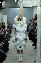PFW - Comme Des Garcons Runway