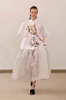 PFW - Giambattista Valli Runway