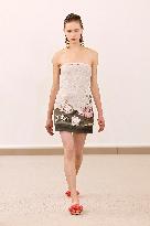 PFW - Giambattista Valli Runway