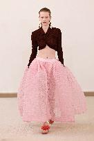 PFW - Giambattista Valli Runway