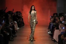 PFW - Elie Saab Runway