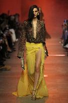 PFW - Elie Saab Runway