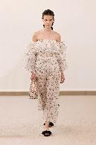 PFW - Giambattista Valli Runway