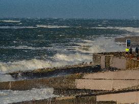 Storm Amy Hits France - Le Havre