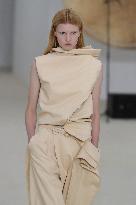 PFW - Issey Miyake Runway