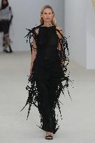 PFW - Issey Miyake Runway