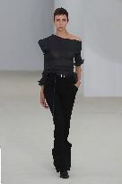 PFW - Issey Miyake Runway