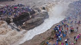 Yellow River Hukou Waterfall