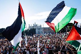 Demonstration in Support of Palestine Across Italy