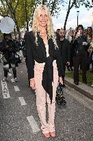 PFW Chloe Outside Arrivals