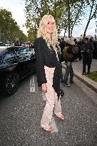 PFW Chloe Outside Arrivals