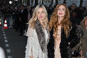 PFW Chloe Outside Arrivals