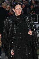 PFW Chloe Outside Arrivals