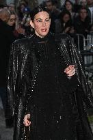 PFW Chloe Outside Arrivals