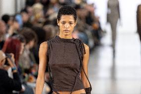 Runway Ottolinger Womenswear - PFW