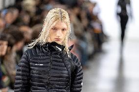 Runway Ottolinger Womenswear - PFW