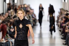 Runway Ottolinger Womenswear - PFW