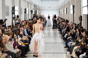 Runway Ottolinger Womenswear - PFW