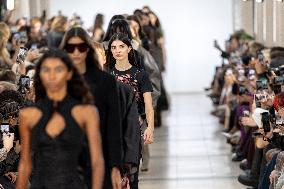 Runway Ottolinger Womenswear - PFW