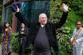 PFW - Jean Paul Gaultier Outside Arrivals