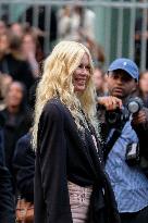 PFW - Chloe Outside Arrivals