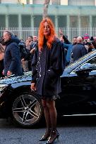 PFW - Chloe Outside Arrivals