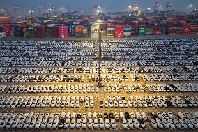 Nanjing Port Vehicles Export