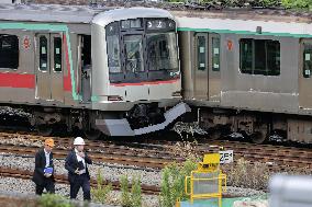 Train collides with out-of-service train near Tokyo