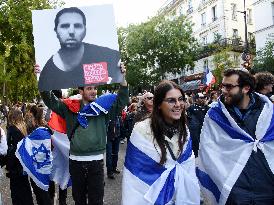 The Tous 7 Octobre Association Organizes A March For Hostages Held By Hamas - Paris