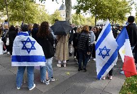 The Tous 7 Octobre Association Organizes A March For Hostages Held By Hamas - Paris