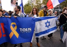 The Tous 7 Octobre Association Organizes A March For Hostages Held By Hamas - Paris
